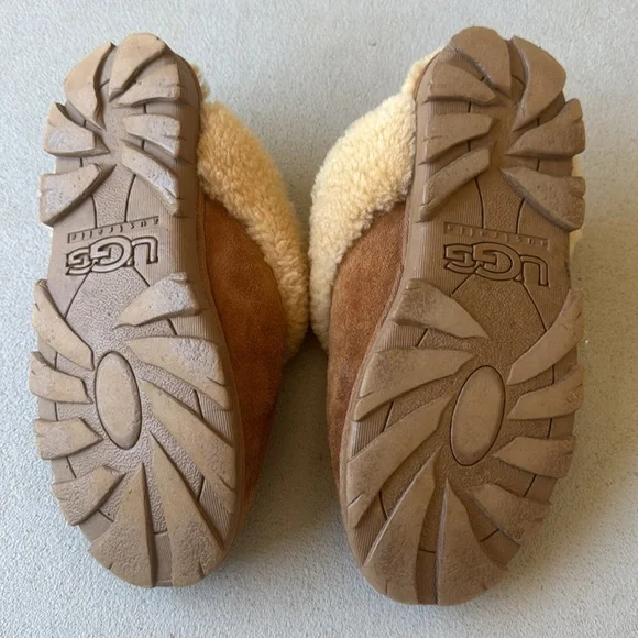 UGG Brown and Cream Sheepskin Slip On Women’s 9 - Picture 3 of 3